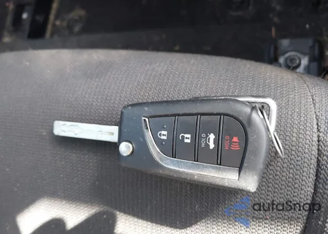 2022 Toyota Corolla Le z USA, uszkodzony, nr VIN 5YFEPMAE3NP285728